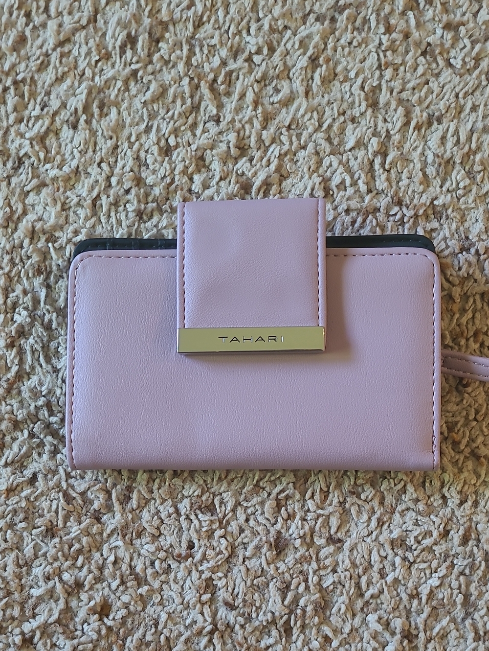 Tahari VeryLight Purple Leather Wallet with Silver Hardware